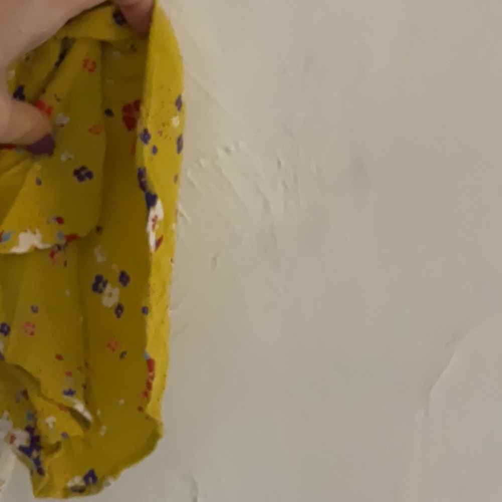 Anthropologie Meadow Rue Bon Voyage  Floral Wrap Top, Size 4, Yellow/Cream - Picture 3 of 6